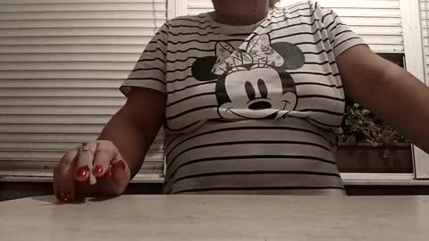 Snapshot of pamid215 chatting on 11/02/25, 05:37 angel hris online show from 11/02/25, 05:37