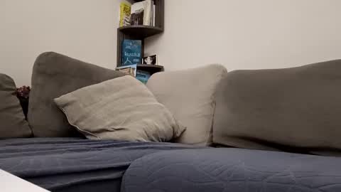 Snapshot of pamid215 chatting on 11/03/25, 09:27 angel hris online show from 11/03/25, 09:27