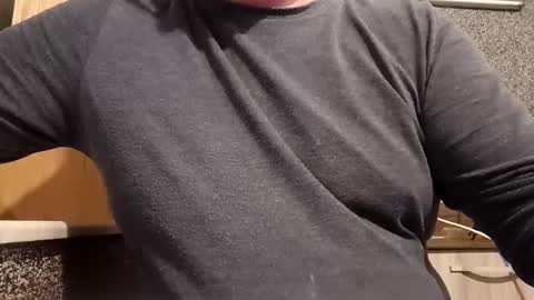 Snapshot of pamid215 chatting on 01/11/26, 10:53 angel hris online show from 01/11/26, 10:53