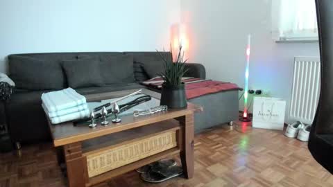 Snapshot of pampersandspanking chatting on 12/05/25, 10:57 pampersandspanking online show from 12/05/25, 10:57