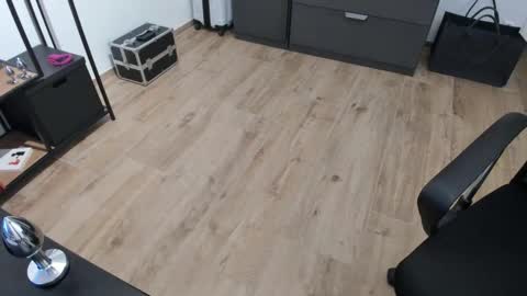 Snapshot of pampersandspanking chatting on 02/08/26, 06:17 pampersandspanking online show from 02/08/26, 06:17