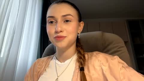 Lia online show from 05/27/26, 03:09