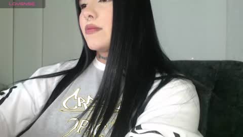 Snapshot of pandora__1 chatting on 06/19/26, 12:26 pandora__1 online show from 06/19/26, 12:26