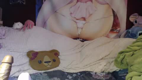 Snapshot of pandora_allsorts chatting on 01/19/25, 04:14 pandora-allsorts online show from 01/19/25, 04:14