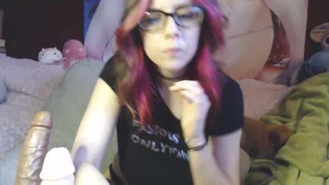 Snapshot of pandora_allsorts chatting on 03/08/26, 04:11 pandora-allsorts online show from 03/08/26, 04:11