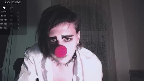 In bio online show from 10/04/25, 12:52