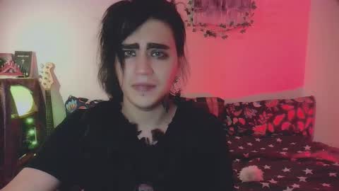 In bio online show from 11/09/25, 01:37