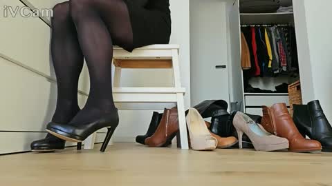 Snapshot of pantyhose_ggggg chatting on 03/05/25, 08:54 pantyhose_ggggg online show from 03/05/25, 08:54