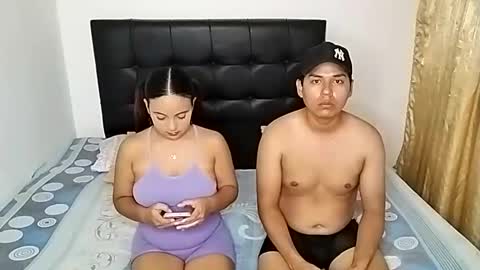 Paola 23 and Andres 25 online show from 03/12/25, 03:02