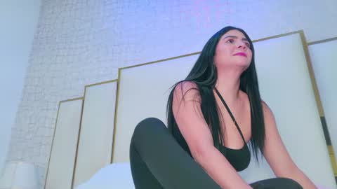 Paola  online show from 06/10/26, 11:31