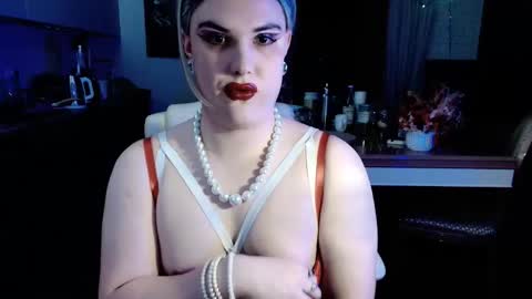 Snapshot of paoladoll chatting on 03/24/26, 12:21 Sarina Williams online show from 03/24/26, 12:21