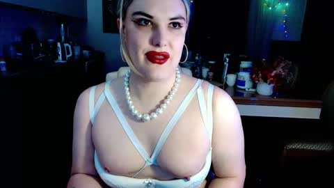 Sarina Williams online show from 04/19/26, 01:32