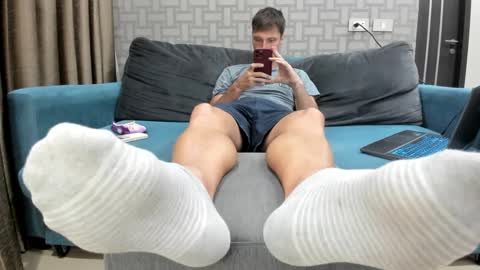 Snapshot of paolo_football chatting on 12/14/24, 12:12 Paolo 187 84 Tak 149 37 also i stream solo online show from 12/14/24, 12:12