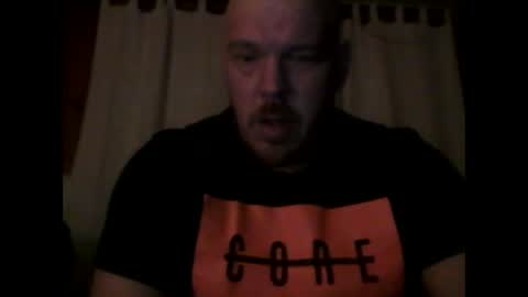 Snapshot of paolonoel37 chatting on 11/17/25, 06:52 paolonoel37 online show from 11/17/25, 06:52