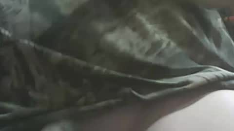 Snapshot of papajb70 chatting on 10/19/25, 11:38 papajb70 online show from 10/19/25, 11:38