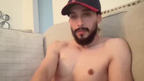 papicubano_guapo23cm online show from 02/15/26, 07:54