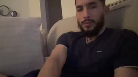 papicubano_guapo23cm online show from 02/25/26, 05:17