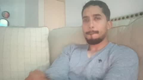 Snapshot of papicubano_guapo23cm chatting on 06/05/26, 12:00 papicubano_guapo23cm online show from 06/05/26, 12:00