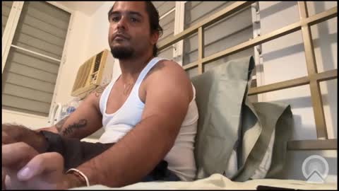 Snapshot of papiipr185 chatting on 01/16/26, 05:00 PapiiPR185 online show from 01/16/26, 05:00