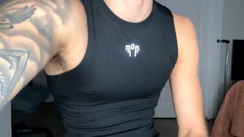 Snapshot of papijakey chatting on 11/26/25, 02:12 -- New Videos Down Below online show from 11/26/25, 02:12