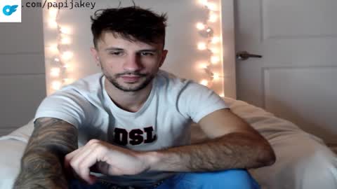 Snapshot of papijakey chatting on 02/02/26, 01:26 -- New Videos Down Below online show from 02/02/26, 01:26