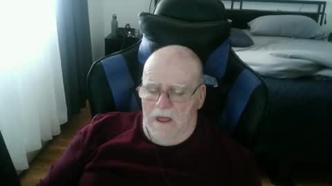 papilly online show from 04/02/26, 04:04