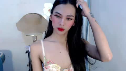 Snapshot of paprikaxx chatting on 07/23/26, 08:29 Lexi cum and dildo ride in pvt online show from 07/23/26, 08:29