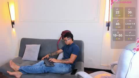 Snapshot of paradise_boy_s chatting on 04/07/26, 06:19 Ryan And Casper online show from 04/07/26, 06:19