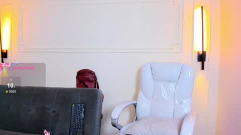 Snapshot of paradise_boy_s chatting on 06/13/26, 02:04 Ryan And Casper online show from 06/13/26, 02:04