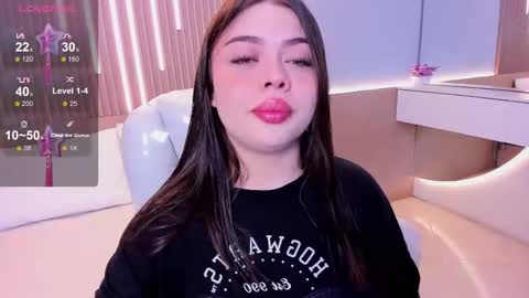 Snapshot of paradise_doll_s chatting on 03/13/26, 03:46 Amy and my doll online show from 03/13/26, 03:46