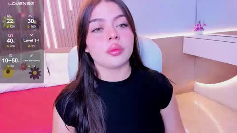 Snapshot of paradise_doll_s chatting on 03/18/26, 03:42 Amy and my doll online show from 03/18/26, 03:42