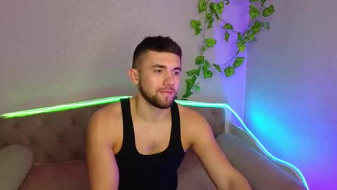 Snapshot of paradisepleasure_ chatting on 03/06/25, 01:48 Allie  Alex Thumbs up if you like us online show from 03/06/25, 01:48