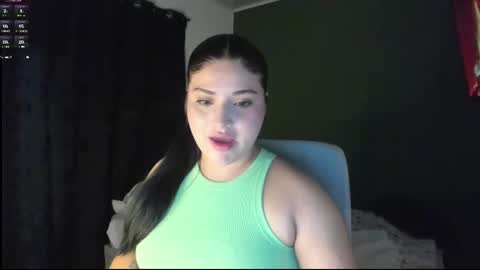 Snapshot of pareja_curiosa19 chatting on 06/15/26, 12:13 pareja_curiosa19 online show from 06/15/26, 12:13