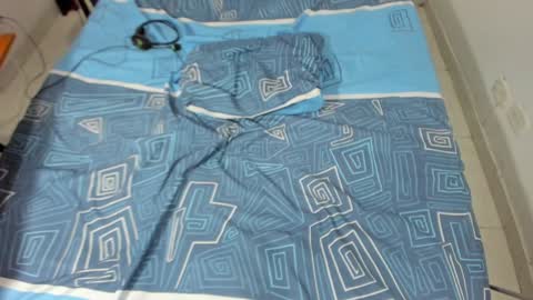 Snapshot of parejacachonda chatting on 12/12/24, 09:15 sara and andreu online show from 12/12/24, 09:15