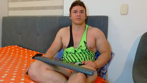 Snapshot of paris_mark chatting on 03/11/25, 09:02 Mark Paris online show from 03/11/25, 09:02