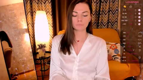 Paris online show from 05/17/26, 08:12