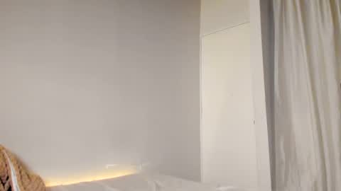 connie online show from 01/03/25, 12:00