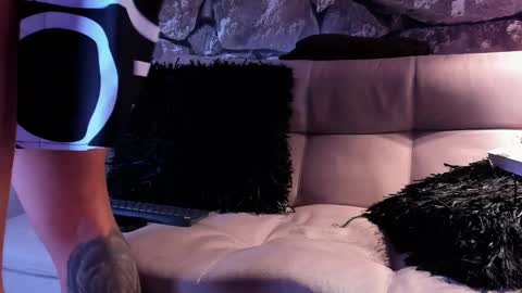 parker lavine online show from 12/08/24, 04:35