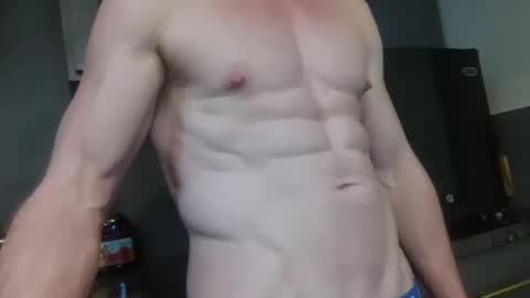 Snapshot of parkerflexes chatting on 01/13/26, 02:55 Parker online show from 01/13/26, 02:55