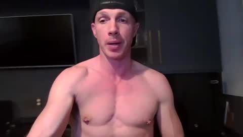 Snapshot of parkerflexes chatting on 01/19/26, 05:11 Parker online show from 01/19/26, 05:11