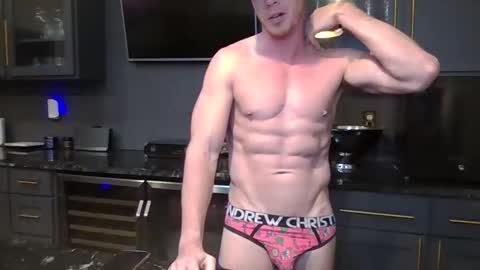 Snapshot of parkerflexes chatting on 04/21/26, 01:50 Parker online show from 04/21/26, 01:50