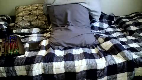 Snapshot of parlaytellio chatting on 03/08/26, 05:39 Parlay Tellio online show from 03/08/26, 05:39