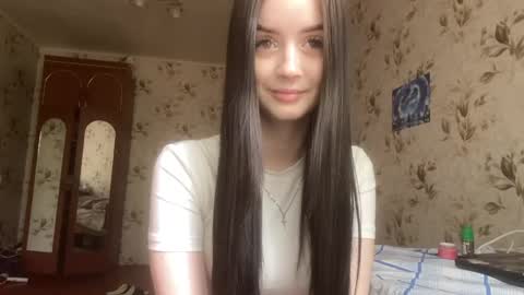 Snapshot of partheniamachle chatting on 05/11/26, 11:49 Milana online show from 05/11/26, 11:49