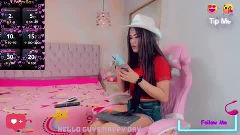 party_fre_girl online show from 10/21/25, 09:59