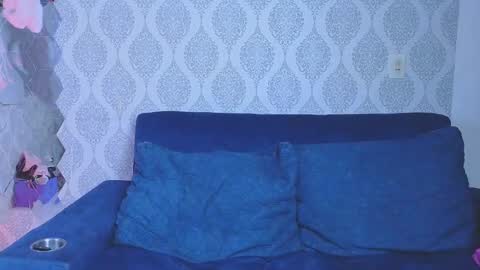 Danna online show from 11/01/25, 01:13