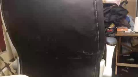 pascal88881 online show from 01/03/25, 05:53