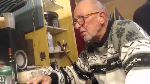 pascal88881 online show from 01/04/25, 05:16