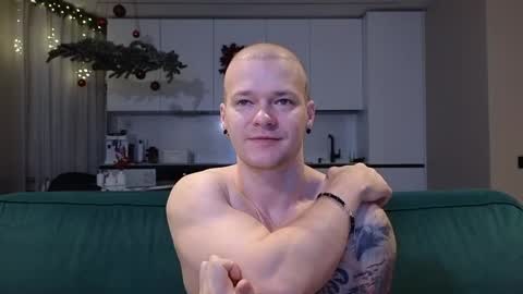 Pashka online show from 12/16/25, 06:07