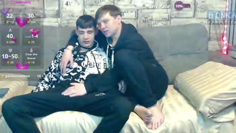 Max tall dark-haired guy with tattoos and Phil blond-haired online show from 05/02/26, 04:06