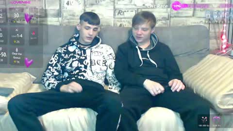 Max tall dark-haired guy with tattoos and Phil blond-haired online show from 05/06/26, 02:51